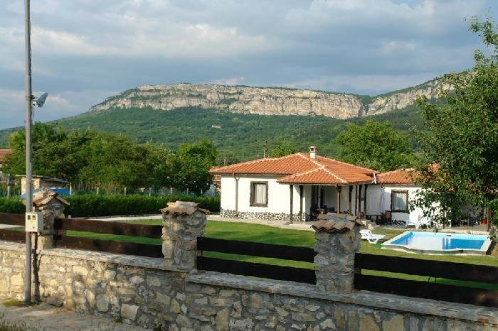 Виллы Madara OMAYA Guest House Мадара-27